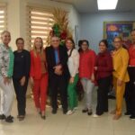 UASD Recinto Santiago celebra el encendido de su arbolito navideño